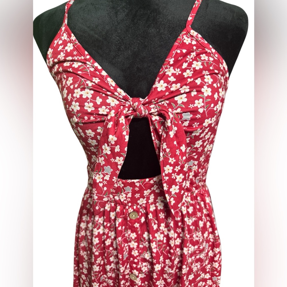 Red and White Spaghetti Strap Sundress - Picture 5 of 9